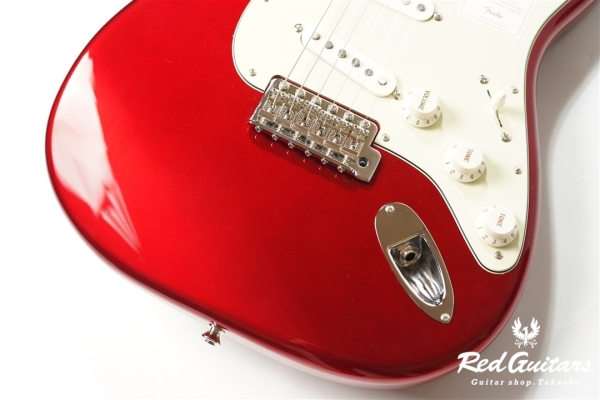 2023 COLLECTION MADE IN JAPAN HERITAGE 60S STRATOCASTER - Candy Apple Red 